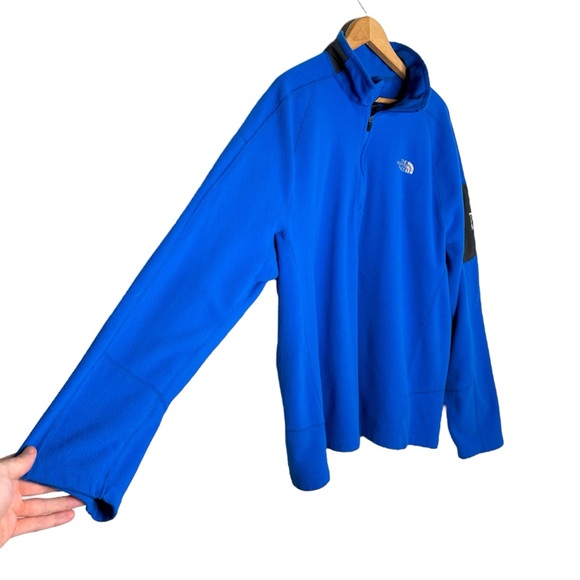 The North Face Flashdry Quarter Zip Fleece Jacket - Picture 4 of 7